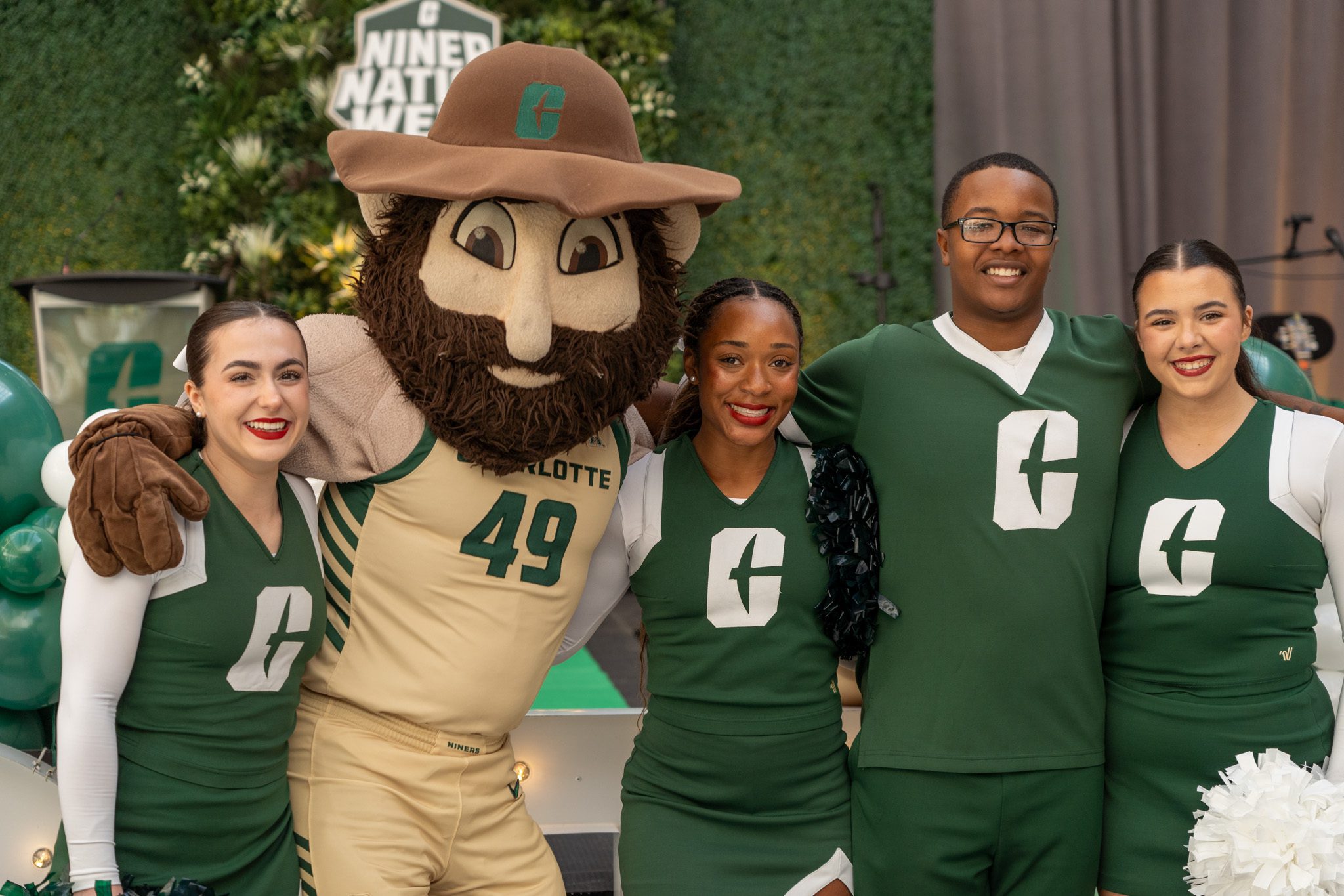 Alumni & Friends - The University of North Carolina at Charlotte Homepage
